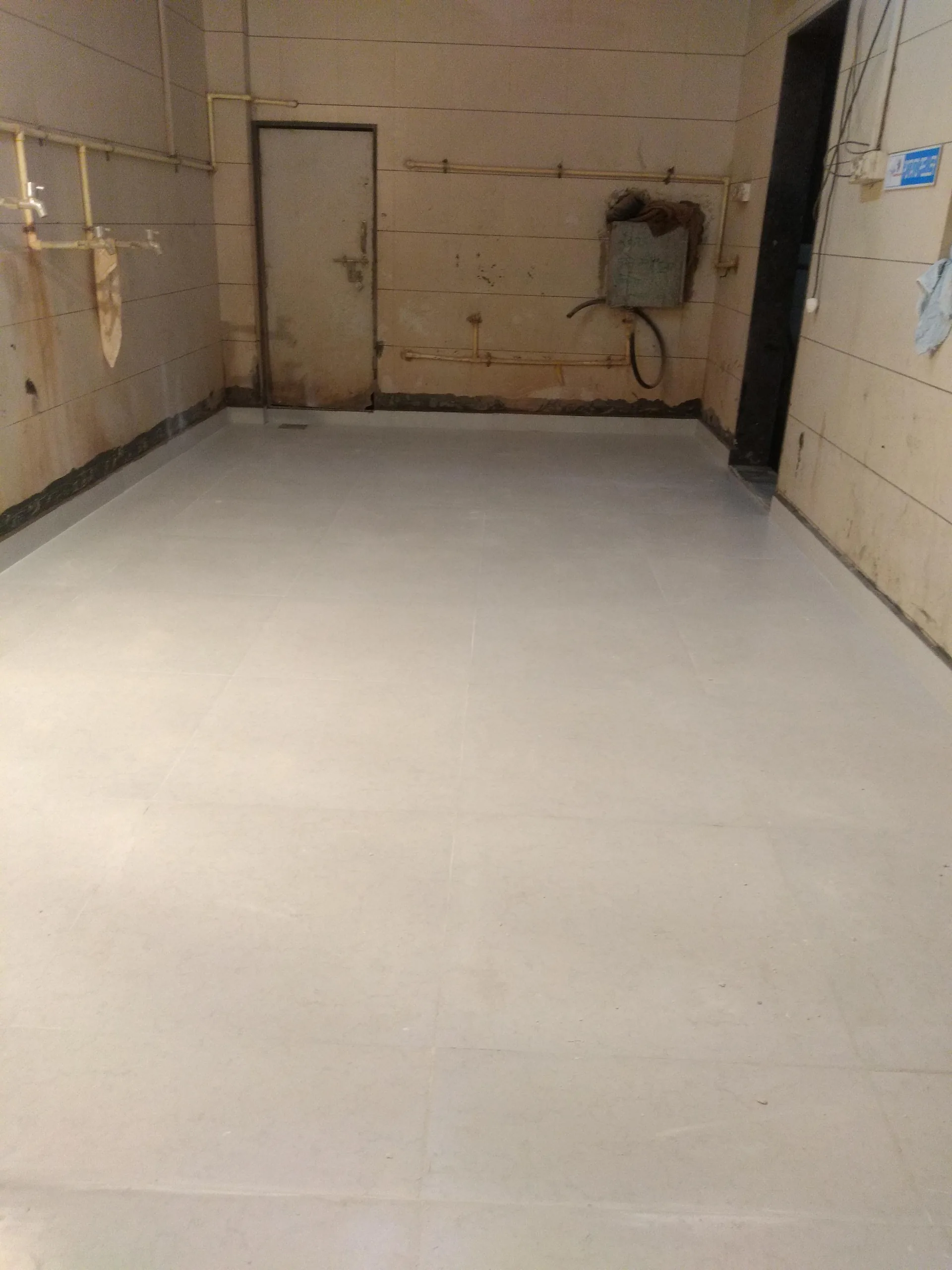 Tiles on Liquid Rubber Waterproofing